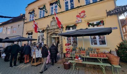 Det Gamle Apotek in Tønder in der Weihnachtszeit