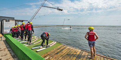 kabelpark-hvide-sande-vandski-wakeboard-kursus