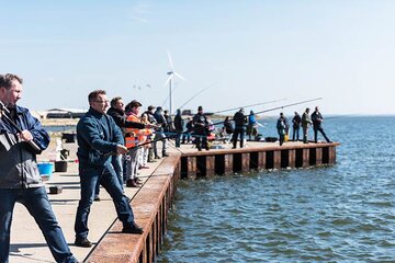 angeln-im-fruehjahr-in-daenemark-heringsfestival-hvide-sande