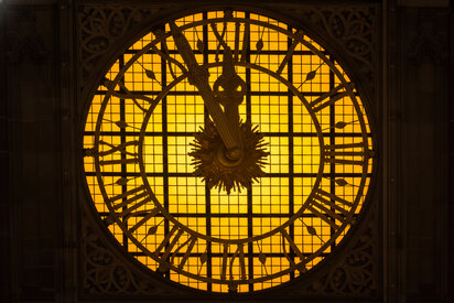 Kurz vor Mitternacht am 31. Dezember - Kopenhagener Raathausplatz