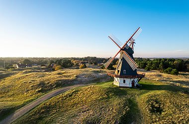 historische-windmuehle-fanoe-nordsee-daenemark