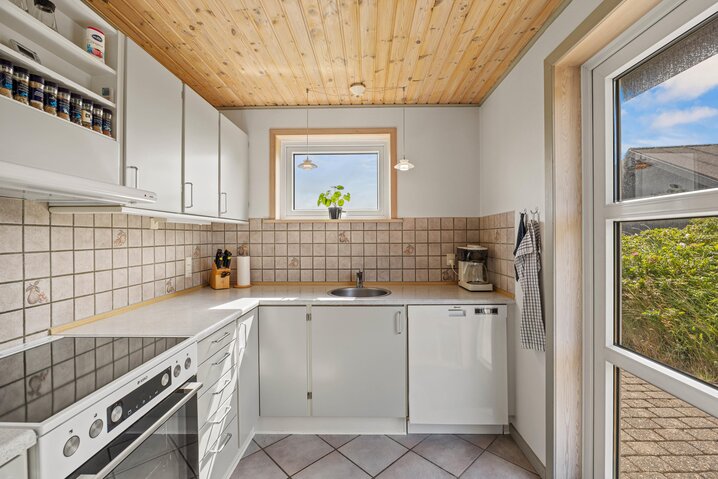 Ferienhaus 40603 in Hjelmevej 68, Henne Strand - Bild #11