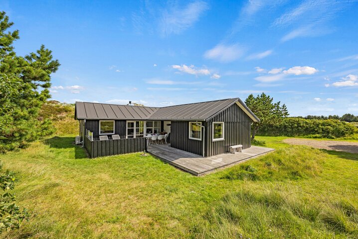 Sommerhus 40756 på Hjelmevej 73, Henne Strand - Billede #0