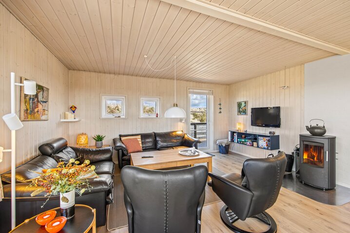 Sommerhus 40765 på Hjelmevej 37, Henne Strand - Billede #1