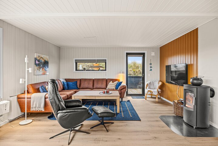 Sommerhus 40765 på Hjelmevej 37, Henne Strand - Billede #1