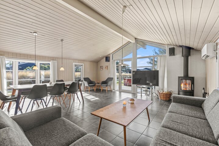 Sommerhus 40817 på Rylevej 12, Henne Strand - Billede #1