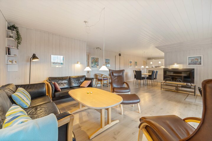 Sommerhus 40846 på Hjelmevej 59, Henne Strand - Billede #1