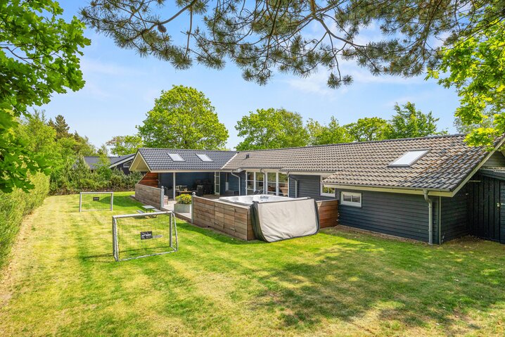 Sommerhus 41619 på Thomas Jensens Vej 12, Henneby - Billede #0