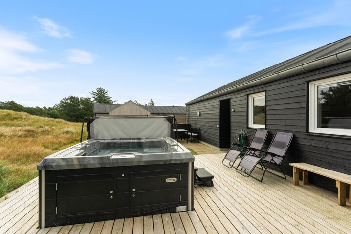 Holiday home 60042 at Poul Thøstesensvej 16, Blåvand - Picture #33