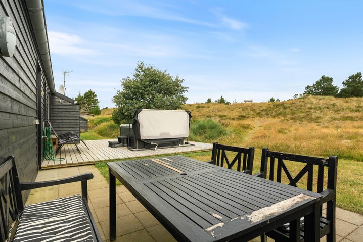 Holiday home 60042 at Poul Thøstesensvej 16, Blåvand - Picture #38