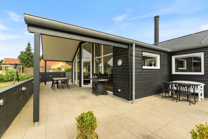 Holiday home 60042 at Poul Thøstesensvej 16, Blåvand - Picture #45