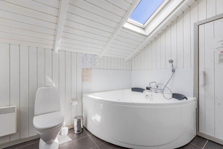 Holiday home 60101 at Hedetoftvej 136, Blåvand - Picture #14
