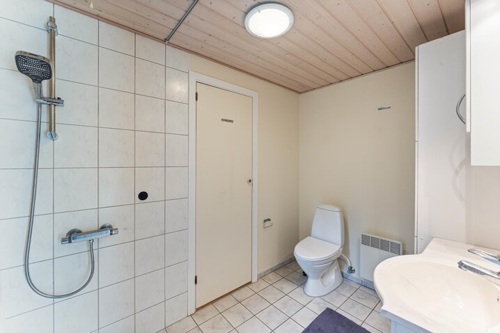 Holiday home 60247 at Sønder-Vasevej 74, Blåvand - Picture #16