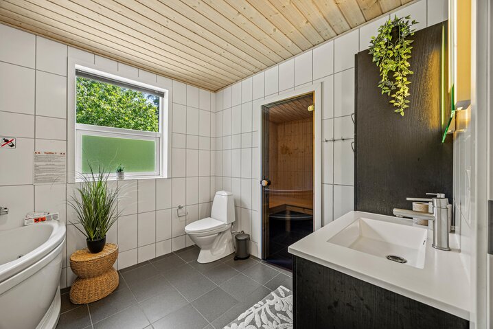 Holiday home 60388 at Peter Malersvej 32, Blåvand - Picture #17