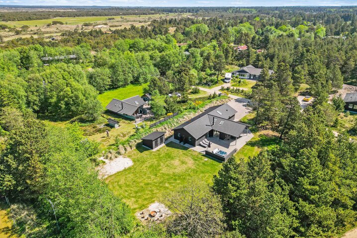 Holiday home 60509 at Hedetoftvej 42, Blåvand - Picture #1