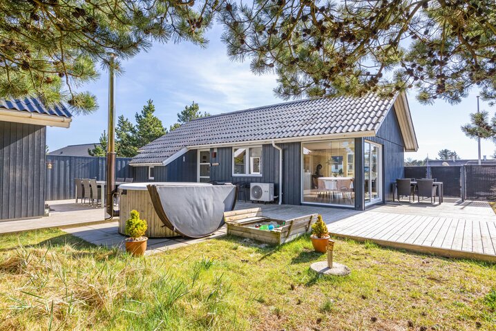Sommerhus 60672 på Tane Hedevej 31, Blåvand - Billede #0