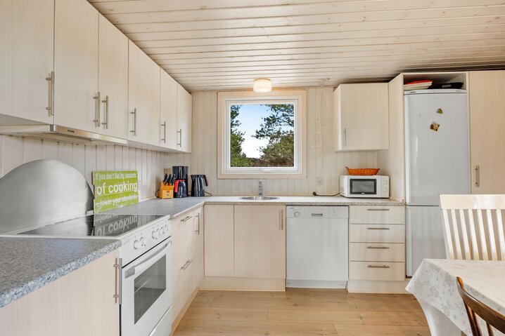 Holiday home 81049 at Ringvejen 39, Bolilmark, Rømø - Picture #8