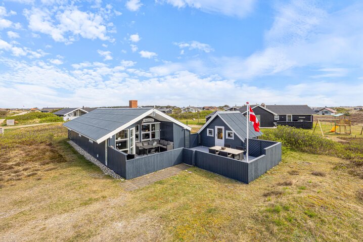 Sommerhus A1737 på Rebekkavej 21, Bjerregård - Billede #0