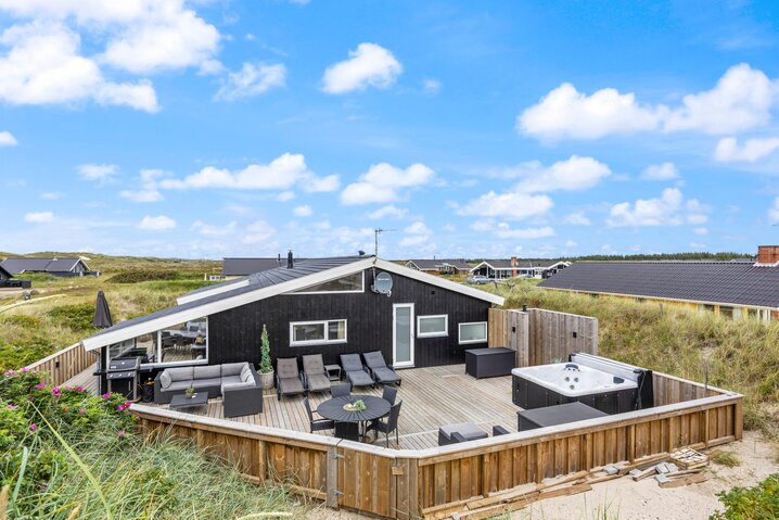 Sommerhus A1758 på Arvidvej 102, Bjerregård - Billede #0