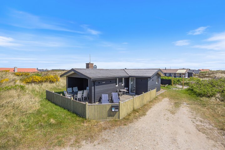 Sommerhus B2057 på Julianevej 100, Bjerregård - Billede #0