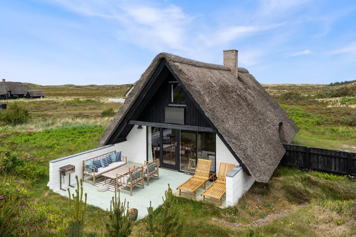 Sommerhus B2421 på Toppebjerg 7, Bjerregård - Billede #0