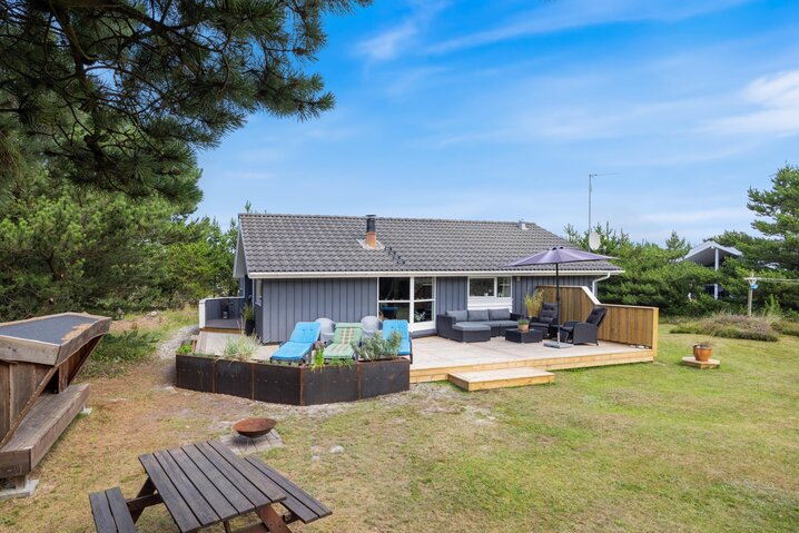 Sommerhus B2435 på Rauhesvej 7, Bjerregård - Billede #0