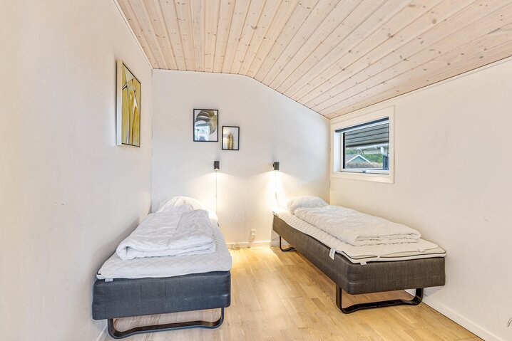 Holiday home E4203 at Tingodden 355, Årgab - Picture #16