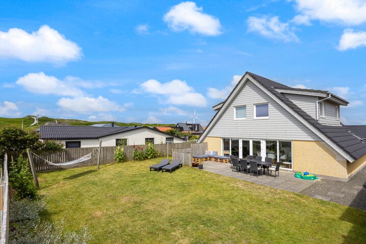 Sommerhus F4017 på Vesterhavsvej 9A, Hvide Sande - Billede #0
