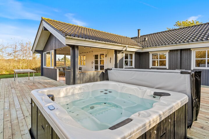 Sommerhus K6010 på Irisvej 21, Lodbjerg Hede - Billede #1