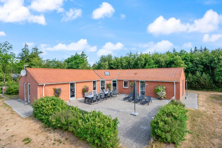 Sommerhus KK1101 på Risbjergvej 50, Lodbjerg Hede - Billede #0