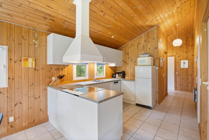 Sommerhus KW1366 på Fyrrealle 9, Lodbjerg Hede - Billede #2