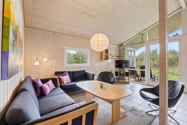 Sommerhus KW1389 på Fyrrealle 11, Lodbjerg Hede - Billede #1