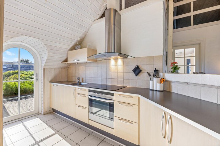 Ferienhaus i0114 in Hjelmevej 153, Søndervig - Bild #2