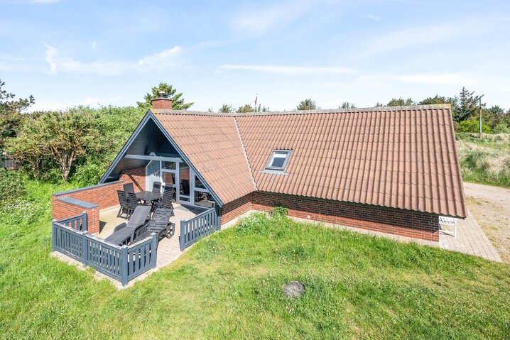 Sommerhus i6498 på Hjelmevej 27, Søndervig - Billede #0