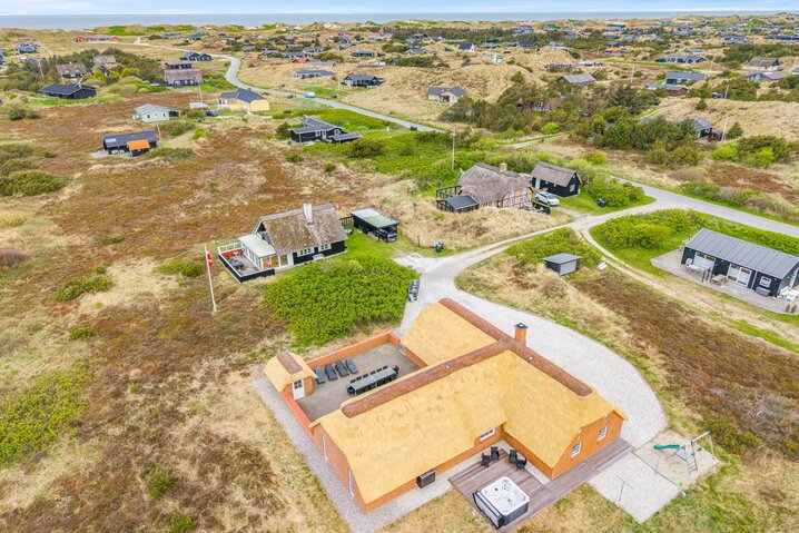 Sommerhus ii1011 på Holmsborgvej 31, Søndervig - Billede #0