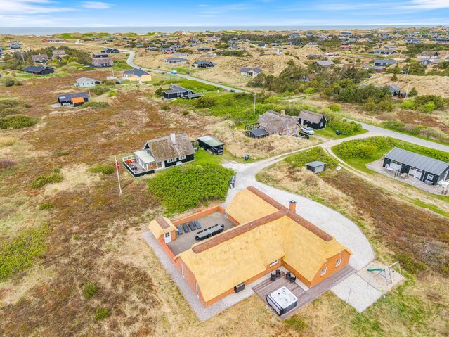 Sommerhus ii1011 på Holmsborgvej 31, Søndervig - Billede #0