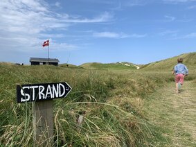 Auf zum Strand in Søndervig